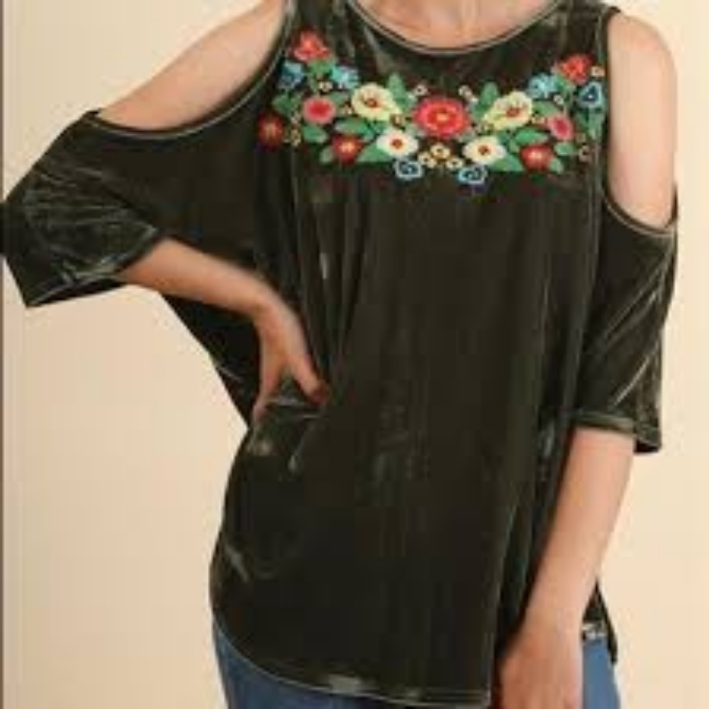 Umgee Top Women Velvet Embroidered Green Short Sleeve Boho Cold Shoulder 1458